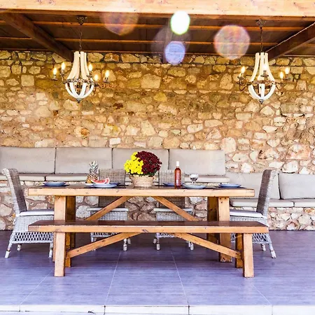 Filoxenia Villa Hersonissos (Crete)